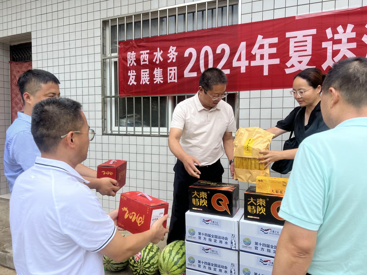 /ueditor/image/20240830/1725002972498744/4118841ff3dd5f13d70cdcc90dfdab3f.jpg 石头河渭北引水公司:集团领导赴石头河渭北引水公司一线“送清凉”.jpg